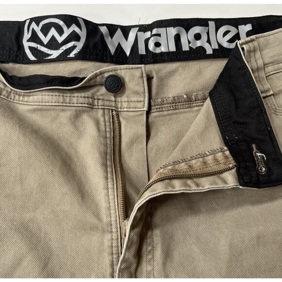 Wrangler Men’s khaki Double Knee Work‎ Pants 42x32 - Picture 3 of 8